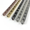 Columna AA de metal con agujeros Venta directa Canal vertical de pared ranurada