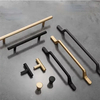 Manija simple de la mesita de noche del cajón del gabinete de los muebles de cocina de la aleación de aluminio del estilo de la fábrica