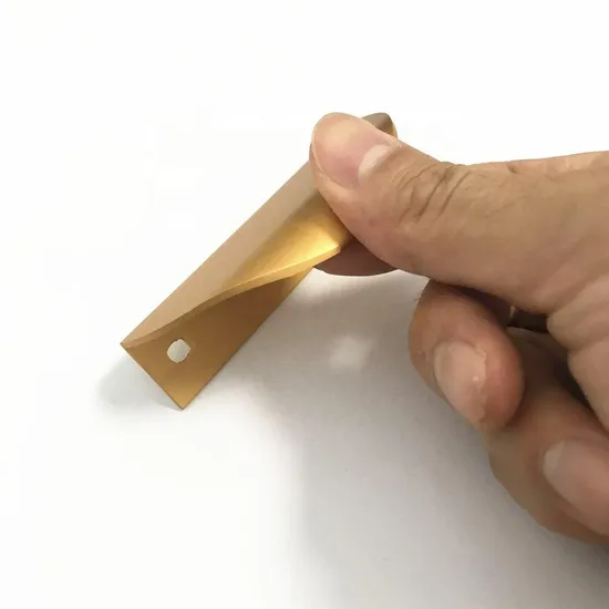 Tirador de cocina para muebles, tirador de perfil de gabinete de cajón de Color dorado cepillado
