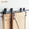 Kit moderno de herrajes para puerta de granero de derivación negra para puertas dobles | Diseño resistente