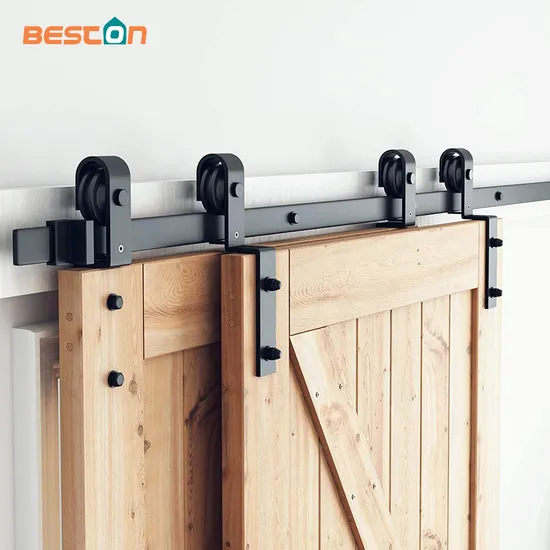 Kit moderno de herrajes para puerta de granero de derivación negra para puertas dobles | Diseño resistente