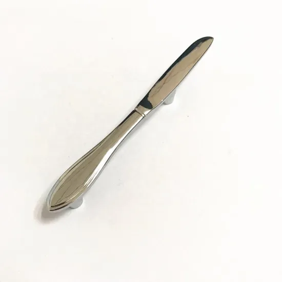 Manijas para armarios de cocina, pomos, cuchara, cuchillo, tenedor, armario, mesa, cajones