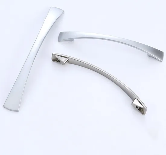 Hardware de muebles Arco de aleación de zinc Cepillo curvo Tirador de gabinete de cocina de níquel