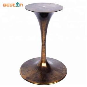 Patas de mesa de tulipán de hierro y bronce redondas de estilo clásico para mesas de centro