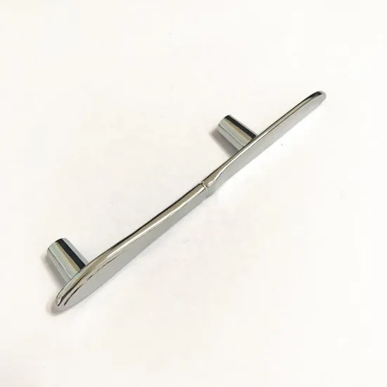 Manijas para armarios de cocina, pomos, cuchara, cuchillo, tenedor, armario, mesa, cajones