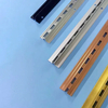 Percha de tubo galvanizada de acero vertical tipo columna AA de aluminio vertical de pared tipo H