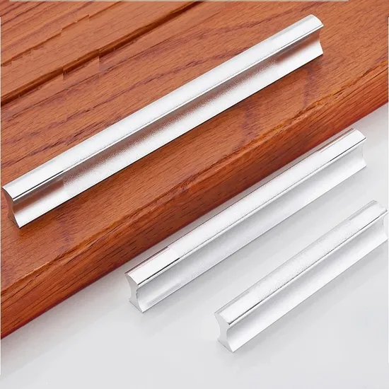 El cajón bicolor de las manijas del gabinete de cocina tira los botones de puerta de la aleación de aluminio