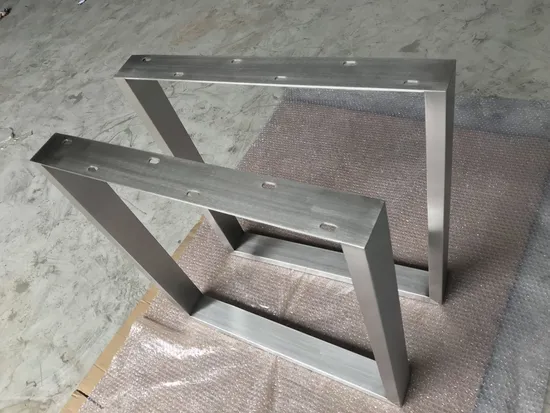 Pata de mesa cuadrada de acero inoxidable de diseño simple