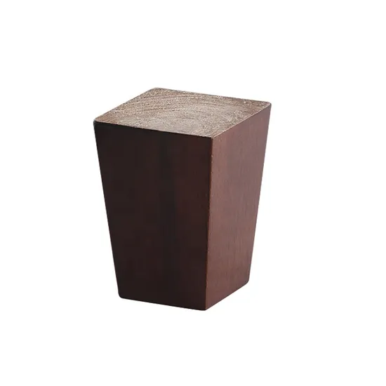 Patas de madera anticorrosivas hechas a medida: mejoras elegantes para muebles y sofás