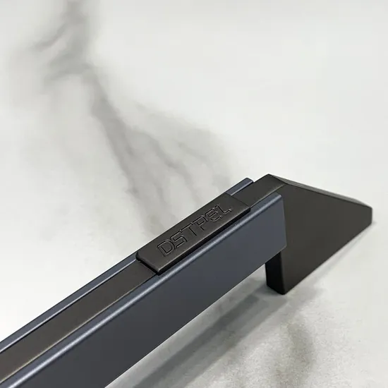 Manijas para muebles Mango de gabinete gris de aluminio moderno con logotipo personalizable