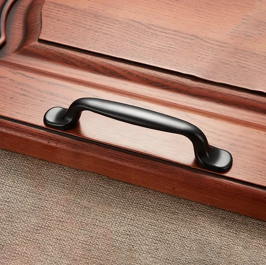 Comprender la versatilidad de un mango de madera para muebles y puertas