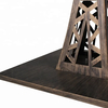 Base de mesa antigua y barata con revestimiento de hierro (revestimiento)