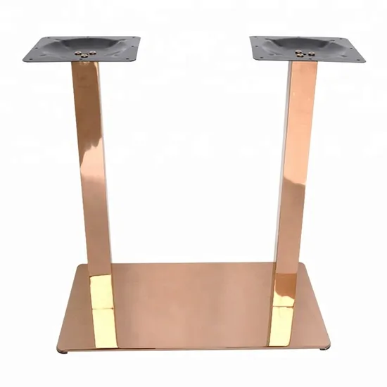 Base de mesa con patas de muebles de metal construido en oro rosa con base rectangular