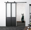 Puerta de granero de vidrio transparente con marco de acero con placa protectora para cocina