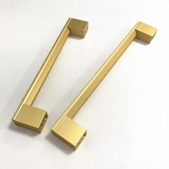 Muebles de latón, accesorios cepillados en oro, tiradores de cajón